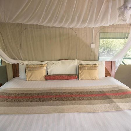 Twiga Safari Lodge Paraa Ngoại thất bức ảnh